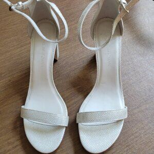 Women's Heels, Stuart Weitzman white sparkle size 10N